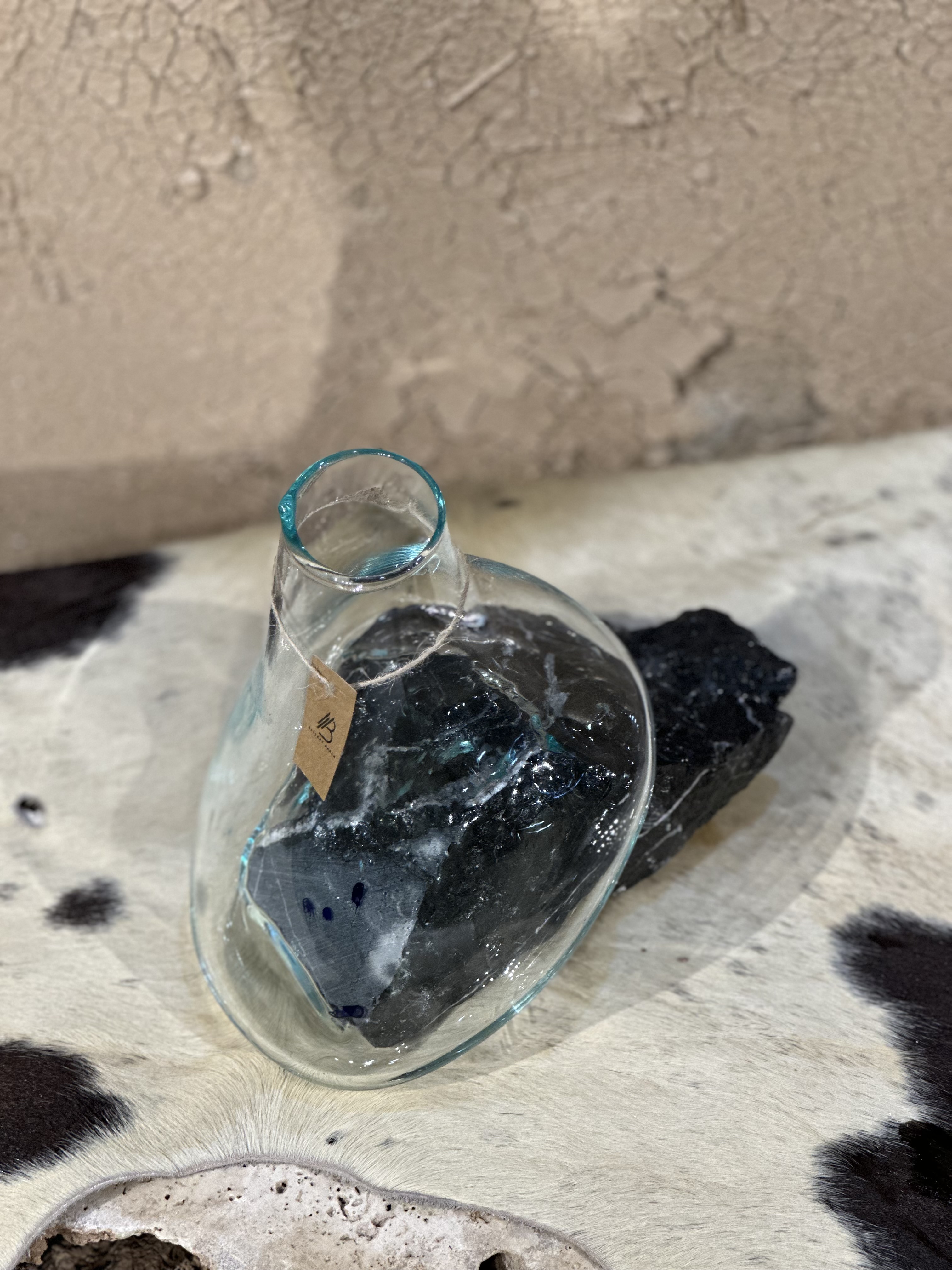 گلدان آبگینه سنگ و شیشه